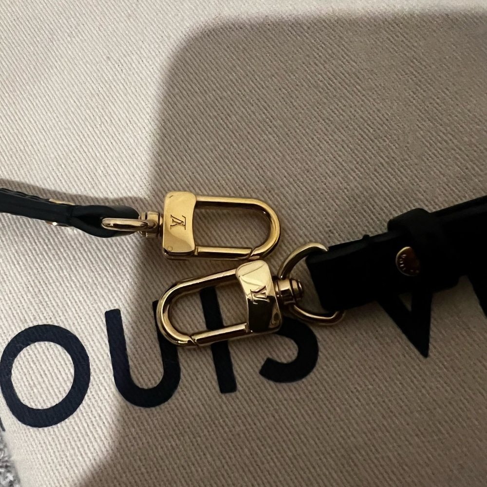 Louis Vuitton Palm Springs Mini Backpack - Picture 7 of 14